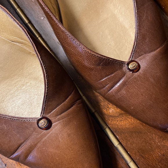 Vintage GUCCI peep toe leather kitten heels - Picture 4 of 9